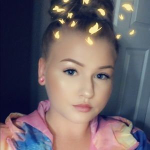 Meet your Posher, Kendell